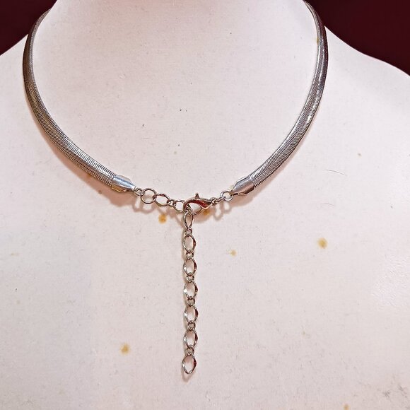 Handmade Silver Tone Rhinestone Sparkle Fringe Fashion Choker Necklace - Picture 5 of 9